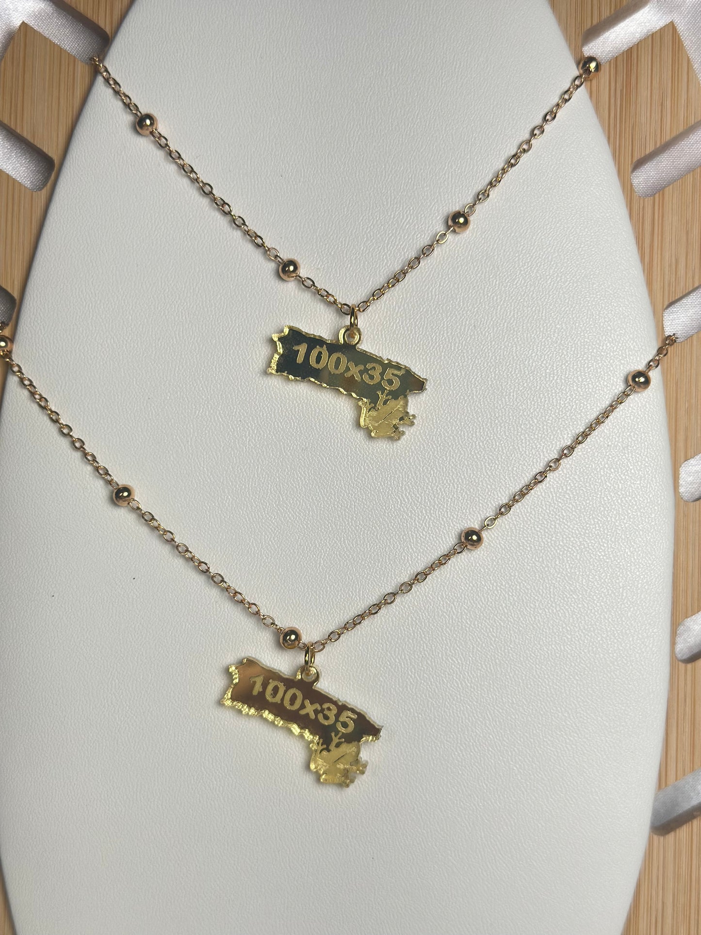 100 x 35 PR Necklace